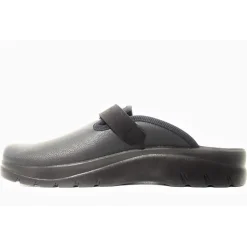 Fly Flot pistokastossut / Musta, solkisäätö