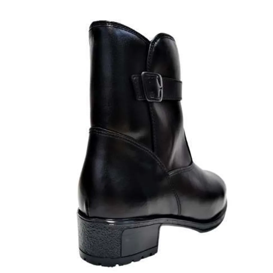 Jomari saapikkaat - Musta 980