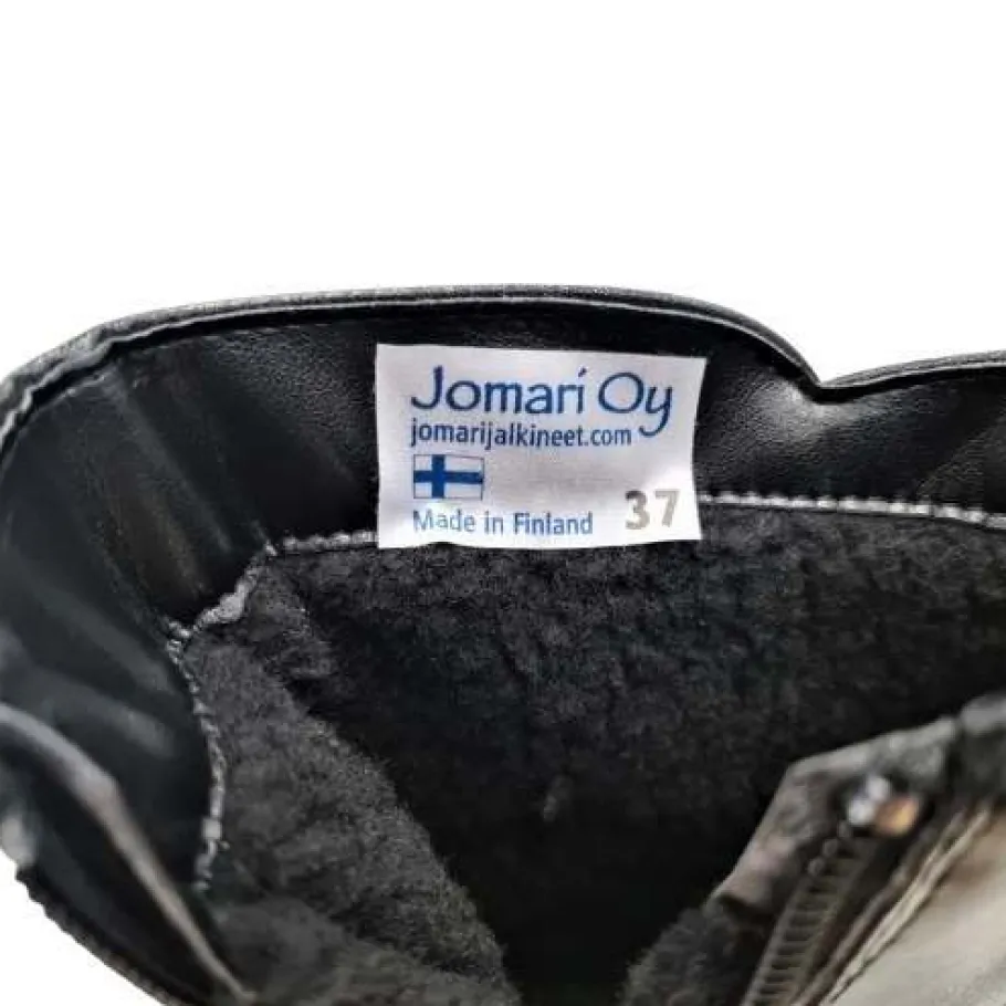 Jomari saapikkaat - Musta 980